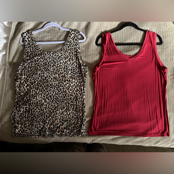 Tank top bundle of 9 - Picture 2 of 5